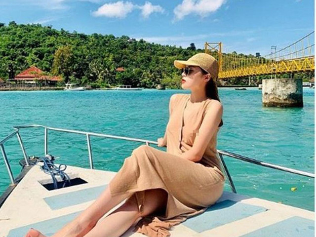 Những lần Hoa hậu Kỳ Duyên 'dậy sóng' dư luận với trang phục hớ hênh - Hình 11 Nhung lan Hoa hau Ky Duyen 'day song' du luan voi trang phuc ho henh-Hinh-11