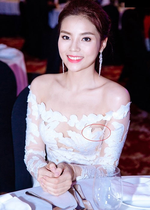 Những lần Hoa hậu Kỳ Duyên 'dậy sóng' dư luận với trang phục hớ hênh - Hình 7 Nhung lan Hoa hau Ky Duyen 'day song' du luan voi trang phuc ho henh-Hinh-7