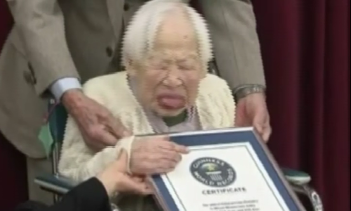 Bí quyết của 5 cụ già sống lâu nhất thế giới Bi quyet cua 5 cu gia song lau nhat the gioi