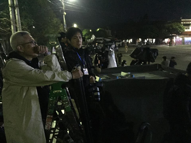 Thượng đỉnh Mỹ - Triều: PV trắng đêm "săn ảnh" đón ông Kim Jong-un - Hình 2 Thuong dinh My - Trieu: PV trang dem