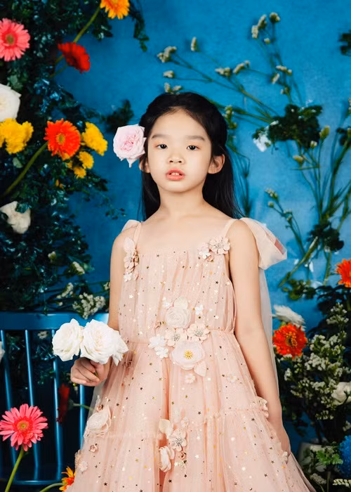 Con gai Xuan Lan xuat than khi lam mau nhi-Hinh-7