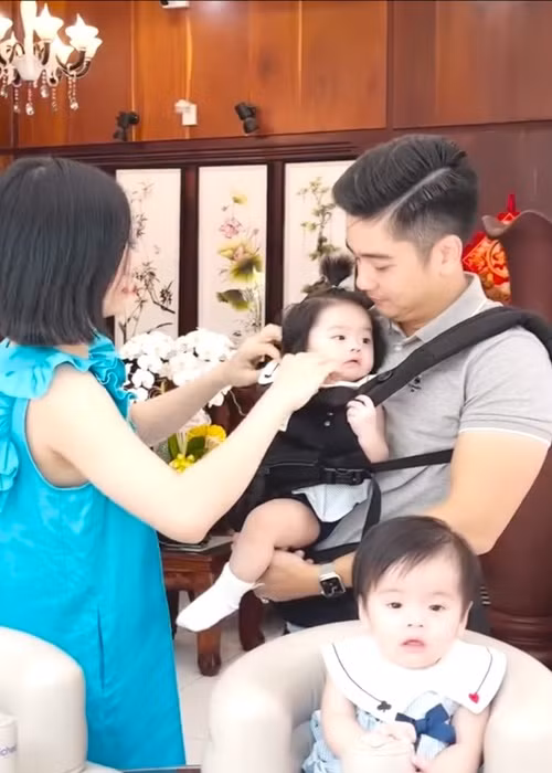 Ngam 3 co con gai cuc de thuong cua Van Trang va chong Viet kieu-Hinh-13