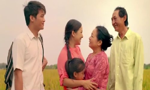 Rưng rưng lệ với phim ngắn Quà Tết Rung rung le voi phim ngan Qua Tet