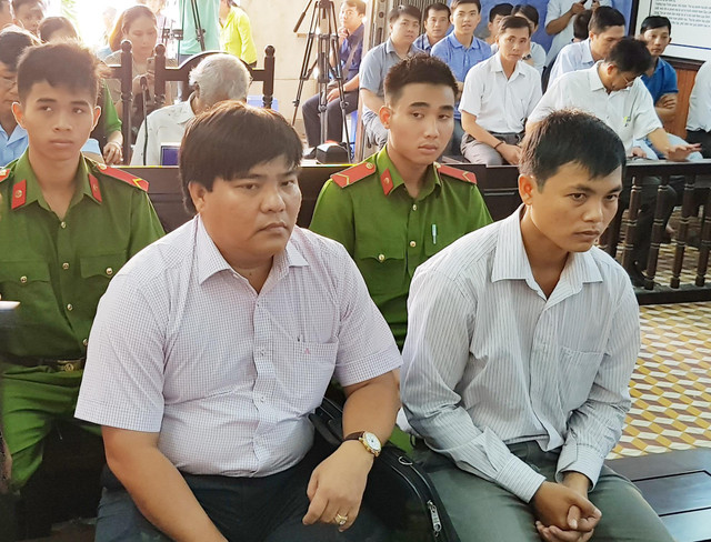 Chủ tọa bệnh đột xuất, không thể tuyên án tại phiên tòa 'kỳ lạ' Chu toa benh dot xuat, khong the tuyen an tai phien toa 'ky la'