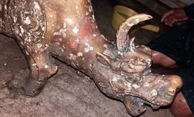 'Quái thú hai đầu' ở Cà Mau không phải là cổ vật 'Quai thu hai dau' o Ca Mau khong phai la co vat
