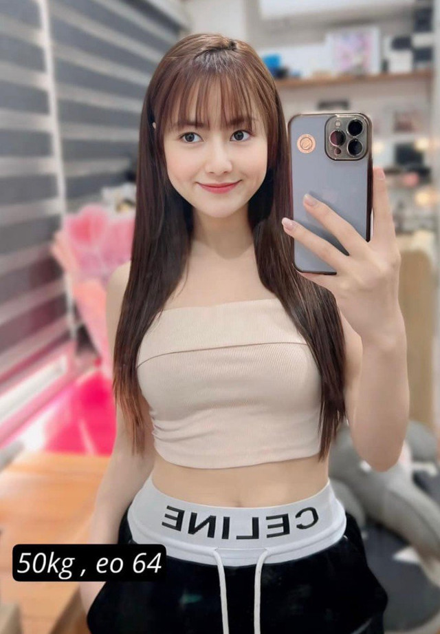 Mỹ nhân phim VTV có cảnh nóng màn ảnh gây chú ý, ngoài đời ăn diện khác hẳn trên phim ảnh 10 Mỹ nhân phim VTV có cảnh nóng màn ảnh gây chú ý, ngoài đời ăn diện khác hẳn trên phim ảnh 10