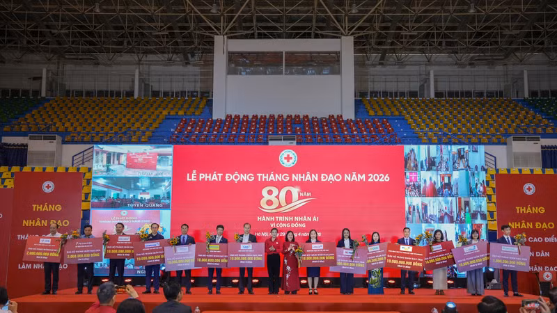 PVcomBank ủng hộ 10 tỷ đồng hưởng ứng Tháng Nhân đạo năm 2026