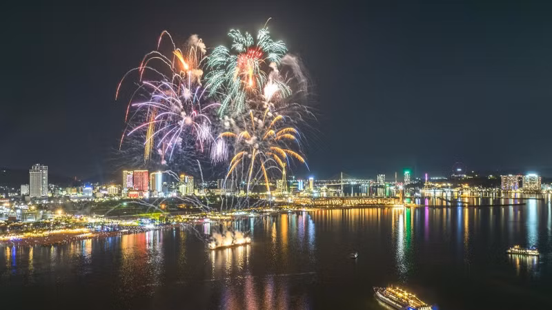 Hệ sinh thái giải trí đêm sôi động tại Sun Elite City góp phần khuấy động thị trường du lịch Quảng Ninh. Ảnh: Ánh Dương.
