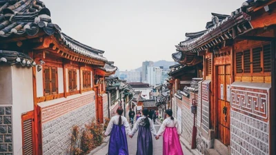 Việt Nam tiếp tục nằm trong nhóm thị trường được Hàn Quốc ưu tiên. Năm 2025, khoảng 550.000 lượt khách Việt đã đến Hàn Quốc, tăng 9% so với năm trước. Mục tiêu trong năm 2026 là nâng con số này lên khoảng 600.000 lượt, vượt thời điểm trước dịch. Ảnh KKday