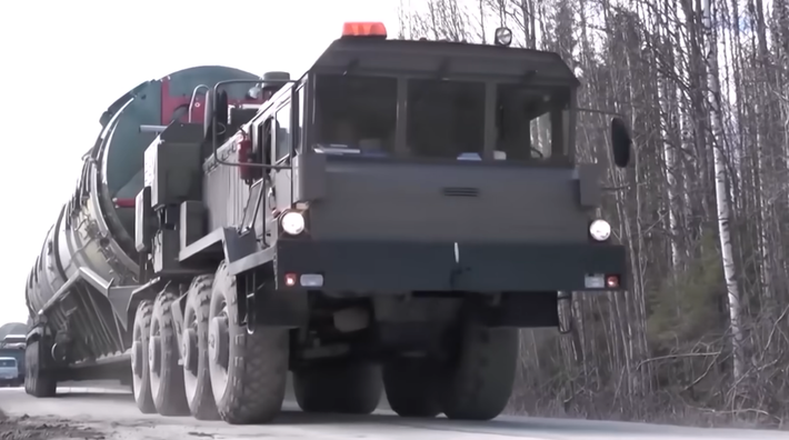 Mới đây Tổng thống Belarus Alexander Lukashenko xác nhận, hệ thống tên lửa đạn đạo siêu thanh Oreshnik, do Lực lượng vũ trang Nga cung cấp, đã được triển khai và hiện đang trong trạng thái sẵn sàng chiến đấu trên lãnh thổ Belarus. Ảnh: @Military Power.