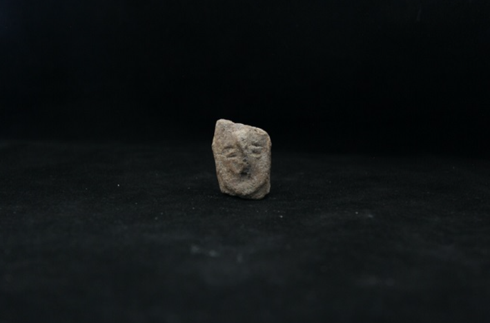 Chúng được sử dụng vào những ngày quan trọng như ngày sinh và ngày mất, hoặc trong quá trình xây dựng nhà cửa, mùa thu hoạch để mang lại sự sung túc, bình an, sau đó chúng có thể bị phá vỡ. Ảnh: @Đại học Trakya.