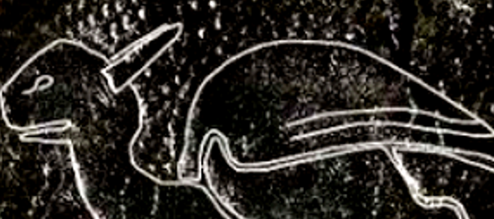 Mike Hammond, giám đốc điều hành khu vực Bắc Yorkshire tại Northern Powergrid, cho biết, hình ảnh con rồng trên miếng da giống với con rồng tên là Toothless trong bộ phim hoạt hình “Bí kíp luyện rồng”. Ảnh: @Viện Nghiên Cứu Khảo Cổ York Archaeological Trust.