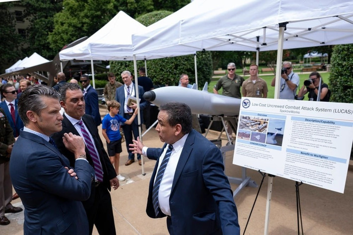 Việc Mỹ đưa LUCAS vào Trung Đông đánh dấu kỷ nguyên UAV mới, nơi số lượng, chi phí thấp quyết định hiệu quả chiến lược. Iran sẽ phải nâng cấp phòng thủ và cải tiến UAV, trong khi Mỹ có thể duy trì áp lực liên tục.