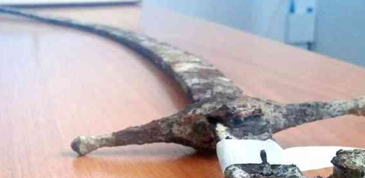 Thanh kiếm này nổi tiếng với độ sắc bén và sức sát thương cao. Nó cũng là một ví dụ tuyệt vời về võ thuật chiến đấu Thời Trung Cổ. Ảnh: @Turmush.