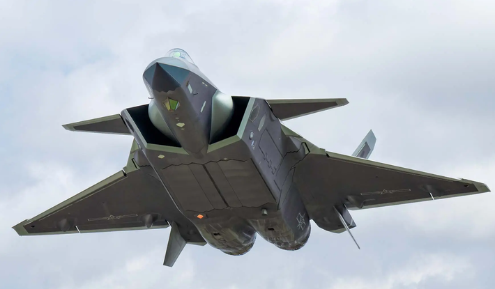 .Nó cũng được xem như là nền tảng có khả năng thực hiện các cuộc tấn công chính xác cao vào các mục tiêu trên bộ và trên biển. Ảnh: @ 19FortyFive.