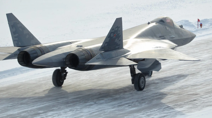 Su-57 được bàn giao cho Lực lượng Hàng không Vũ trụ Nga vào tháng 2 năm 2025