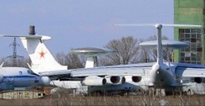 Mặc dù phía Nga mô tả các chuyến bay của A-60 1A2 này hoàn toàn mang tính hòa bình, nhưng rõ ràng họ đang thử nghiệm các phương pháp để "làm mù" vệ tinh trinh sát của đối phương. Ảnh: @жозефина бонапард.