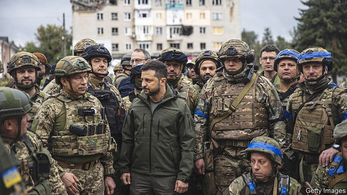 Một số phân tích cho rằng, giao tranh tại Tykhe có thể mở ra bước chuyển mới của mặt trận, khi cả hai bên nhiều khả năng chuyển sang cách đánh nhanh, rút nhanh để giành thế chủ động thay vì duy trì chiến tuyến cố định kéo dài.