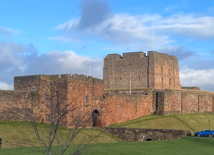 Tại Carlisle – một thành phố thanh lịch thuộc vùng Cumbria với 70.000 dân, nằm gần Bức tường Hadrian – công việc khảo cổ được tiến hành tại địa điểm của khu nhà tắm La Mã cổ đại. Ảnh: @Wardell Armstrong Archaeology.