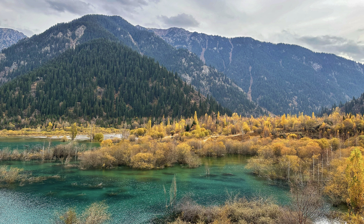 Tại một địa điểm ở vùng Karaganda, Kazakhstan, các chuyên gia đến từ Viện Khảo cổ học Saryarkinsky bất ngờ tìm thấy quần thể chôn cất cổ xưa độc lạ. Ảnh: @Viện Khảo cổ học Saryarkinsky.