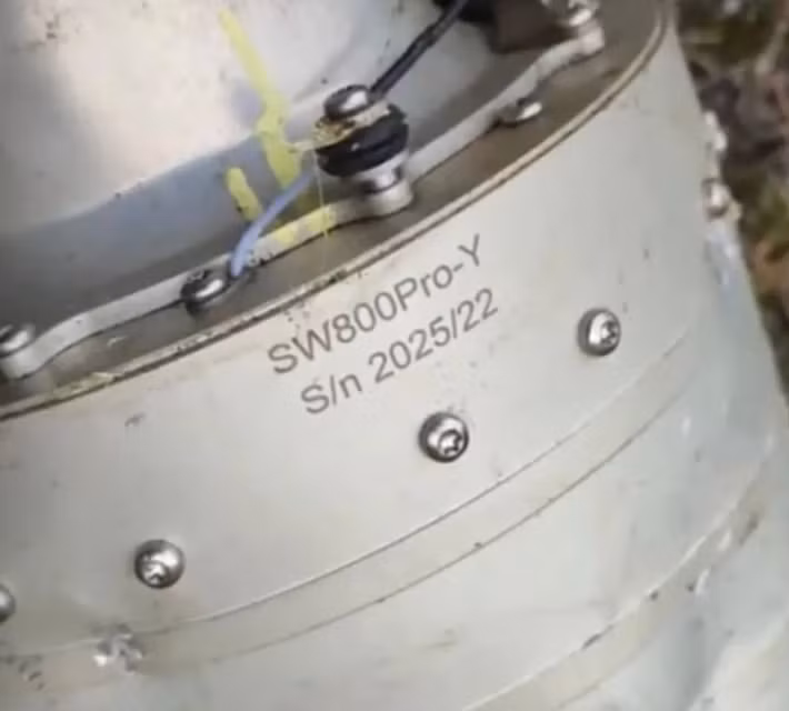Swiwin SW800Pro-Y cung cấp lực đẩy lên đến 80 kgf ở tốc độ 65.000 vòng/phút và có sẵn thông qua các nền tảng bán hàng dân dụng. Ảnh: @united24media.