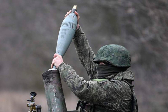 Đáng chú ý, ga đường sắt Garbuzovka nằm ở rìa Vilcha từng là mục tiêu tranh chấp quyết liệt. Trước đó, lực lượng Nga đã giành quyền kiểm soát nhà ga, song quân đội Ukraine nỗ lực phản công nhằm tái chiếm vị trí then chốt này. Tuy nhiên, các đợt phản công không đạt kết quả và cuối cùng Ukraine mất toàn bộ quyền kiểm soát làng Vilcha.