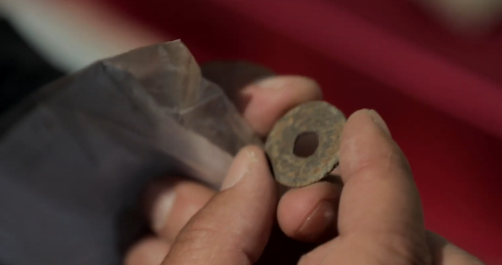 Đồng tiền Turgid này có niên đại từ thế kỷ thứ 8 Sau Công Nguyên, dưới triều đại Khaganate Turkestan. Ảnh: @ Viện Nghiên cứu Văn hóa Kazakhstan.