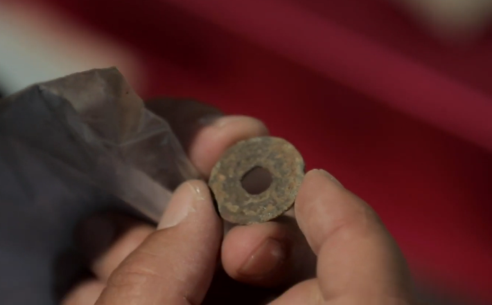 Các nhà khảo cổ học đang nỗ lực khám phá lịch sử cổ đại của khu định cư Kultobe thông qua các những đồng tiền Turgid kỳ thú này. Ảnh: @ Viện Nghiên cứu Văn hóa Kazakhstan.