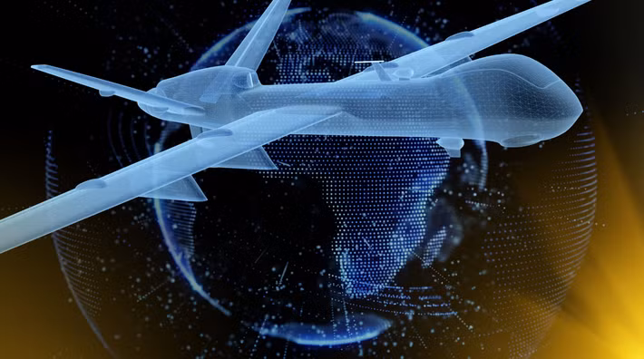 UAV Os-25-R có tốc độ bay ổn định trung bình 70–90 km/giờ, tốc độ bay tối đa đạt 160 km/giờ và có thể bay liên tục trong 4,5 giờ. Trần bay hoạt động của UAV Os-25-R được công bố là 5.500 mét, được hỗ trợ bởi động cơ điện. Ảnh: @Defense News.