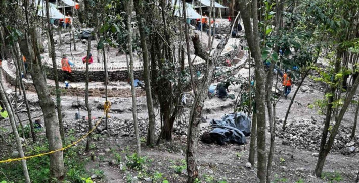 Đó là tàn tích còn sót lại của một ngôi đền hình tròn cổ. Ảnh: @Viện Nhân chủng học và Lịch sử Quốc gia Mexico.