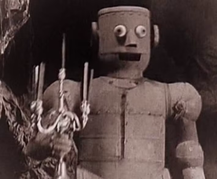 Adrienne Mayor giải thích, việc robot xuất hiện từ lâu trong huyền thoại các nền văn minh cổ đại phần nào đã truyền cảm hứng cho một số robot hình người và giao diện não-máy tính xuất hiện và phát triển trong giai đoạn hiện nay. Ảnh: @Medium.