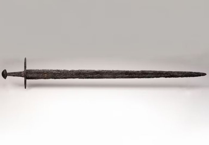 Kết quả cho thấy, đó là một Thanh kiếm Linschoten, ước tính có niên đại khoảng 1.000 năm tuổi. Ảnh: @Đại học Leiden.