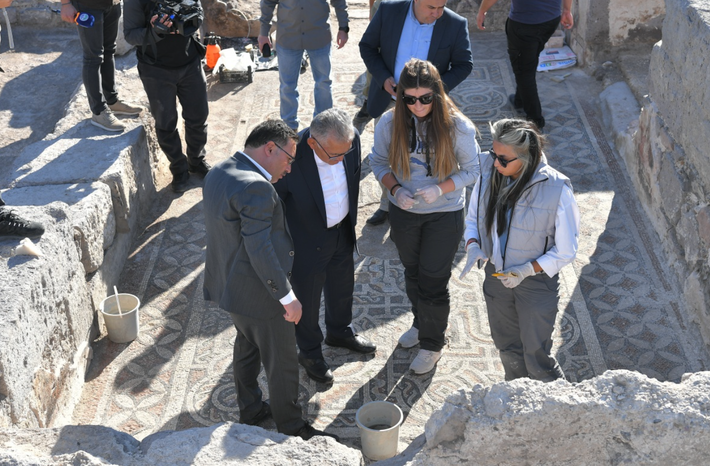 Công trình cung điện này với hơn 10 phòng, nổi bật là có bức tranh sàn khảm lớn nhất ở Trung Anatolia. Ảnh: @Hội Đồng Di Sản Thành Phố Memduh Büyükkılıç.