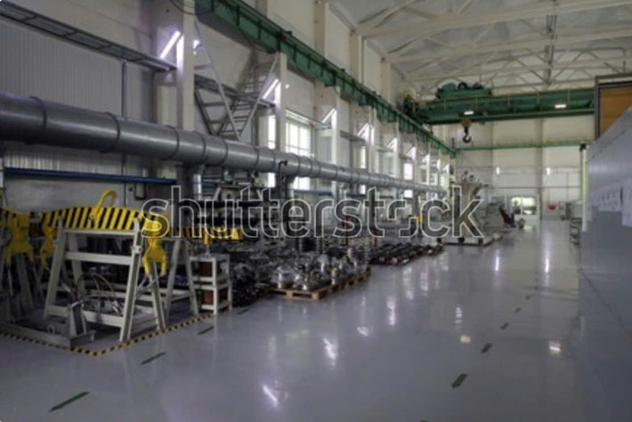 Các cuộc không kích trước đó được cho là đã nhằm vào nhiều nhà máy hóa chất, cơ khí và viện nghiên cứu quốc phòng tại Pavlograd và Shostka.