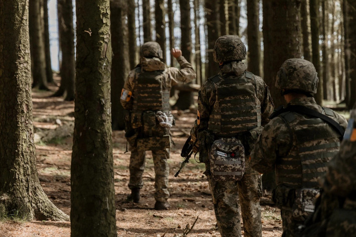 Trong vòng 24 giờ qua, Quân đội Nga tuyên bố đã vô hiệu hóa 157 địa điểm triển khai tạm thời của Quân đội Ukraine và các nhóm vũ trang nước ngoài. Theo phía Nga, phần lớn các vị trí này nằm dọc tuyến tiền phương từ miền Đông đến miền Nam.