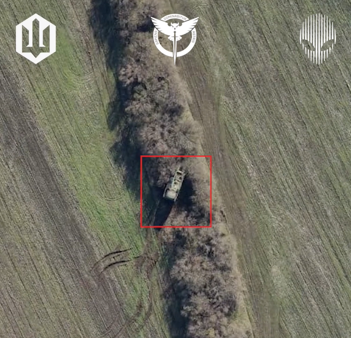 Cuộc tấn công này gây hư hại cho ba hệ thống tên lửa đất đối không có giá trị cao, trị giá ước tính lên tới 60 triệu đô la. Ảnh: @СБС знищення трьох систем ворожого ППО за три дні.