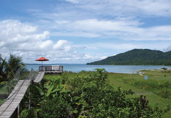 Hồ Petén Itzá, nằm ở tỉnh Petén của Guatemala, được đặt theo tên của người Maya từng sinh sống quanh hồ. Ảnh: @Đại học Jagiellonian.