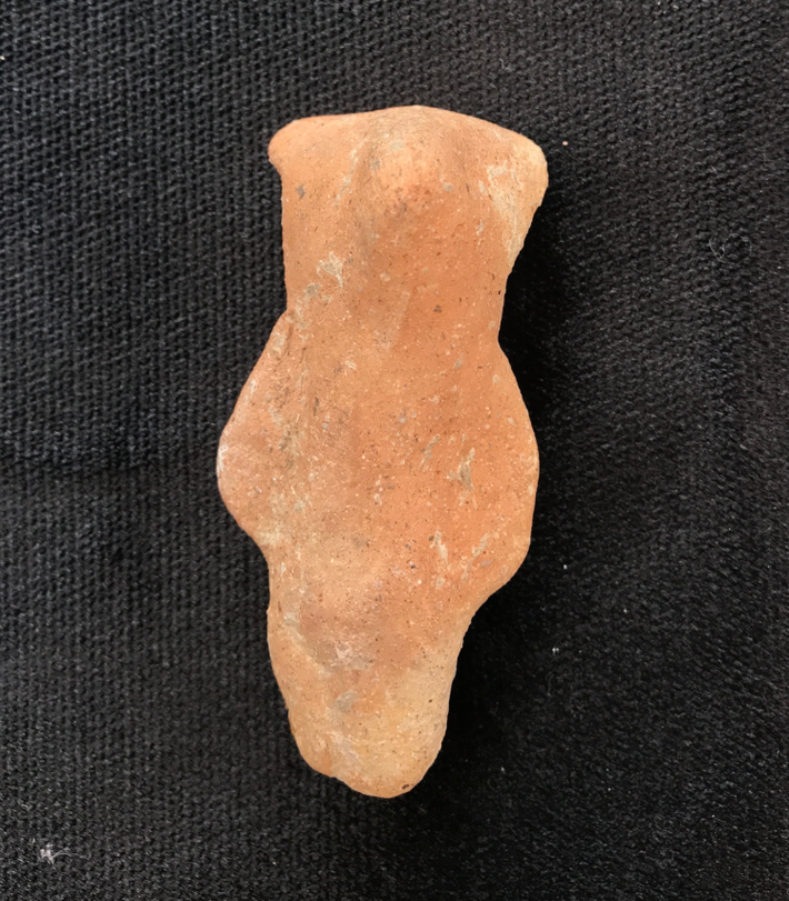 Bức tượng gấu 8.000 năm tuổi này là một hiện vật cực kỳ quý hiếm, nó được sử dụng như một "đồ chơi" để giúp trẻ em làm quen với tình yêu thiên nhiên hoang dã. Ảnh: @Bảo Tàng Cổ Vật Thổ Nhĩ Kỳ.