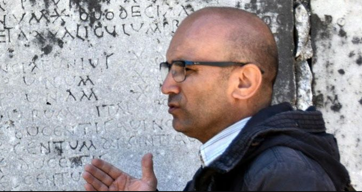 Giải mã các ký tự này, kết quả cho thấy bức tường đá này thực chất là một bảng giá, có trưng bày tên và giá của hơn 200 sản phẩm kinh doanh thời cổ khác nhau. Ảnh: @Bilal Söğüt.