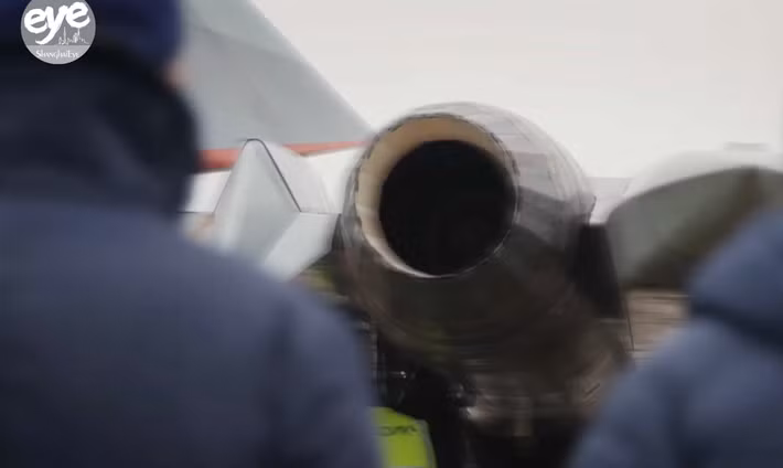 “Su-57 tiếp tục được hiện đại hóa dựa trên kinh nghiệm trong Vùng Phòng không: khả năng của vũ khí và hệ thống trên máy bay đang được mở rộng”, Tập đoàn Rostec cho biết rõ. Ảnh: @ShanghaiEye.