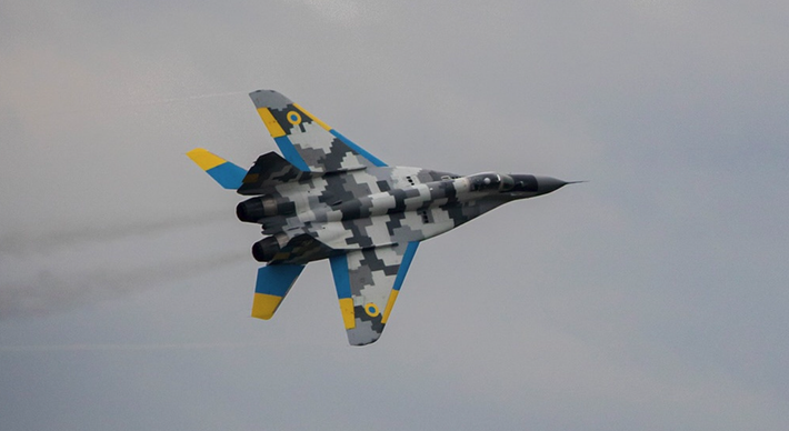 Anh nói rằng: "Nhân viên của chúng tôi, từ các kỹ thuật viên đến các nhà máy, đều liên tục nỗ lực cải tiến trang thiết bị trên Máy bay chiến đấu MiG-29”. Ảnh: @The Aviation Geek Club.