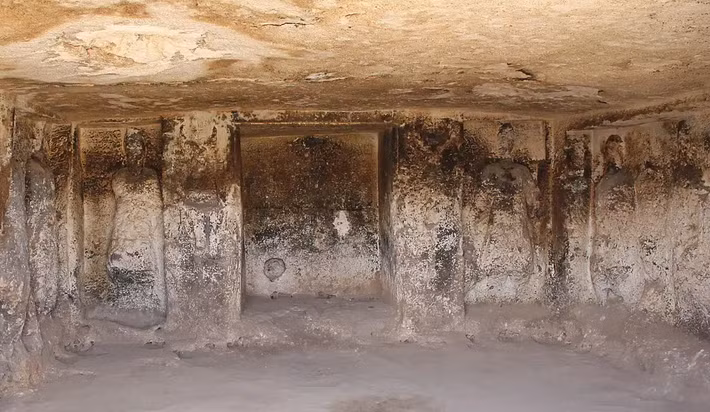 Địa điểm này có thể đóng vai trò kép — vừa hành chính vừa nghi lễ — được tích hợp vào các nghi thức thờ cúng mặt trăng rộng lớn hơn. Ảnh: @Tiến sĩ Süheyla İrem Mutlu.