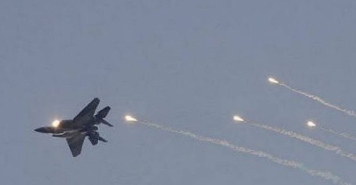 Tuy nhiên, cách thức triển khai không kích vẫn được Israel giữ kín. Với khoảng cách tới Vịnh Ba Tư, đây được coi là chiến dịch tầm xa phức tạp, có thể dùng máy bay chiến đấu, tên lửa hành trình hoặc vũ khí phóng từ biển. Một số nguồn tin cho biết, có tới 15 chiến đấu cơ Israel đã tham gia, phóng 10 quả đạn vào một mục tiêu ở Doha.