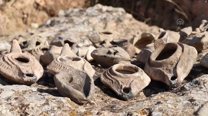 Tất cả những họa tiết và biểu tượng khác nhau này tượng trưng cho sự sống vĩnh cửu, quyền năng của Đấng Tạo Hóa và sức mạnh của thiên nhiên. Do đó, tất cả chúng đều có ý nghĩa. Ảnh: @Bộ Văn hóa và Du lịch Thổ Nhĩ Kỳ.