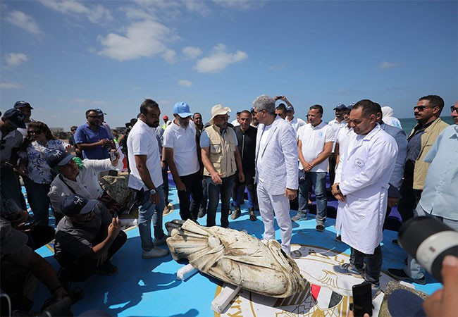 Ước tính thành phố chìm này có niên đại khoảng 2.000 năm tuổi. Ảnh: @Bộ Du lịch và Cổ vật Ai Cập.