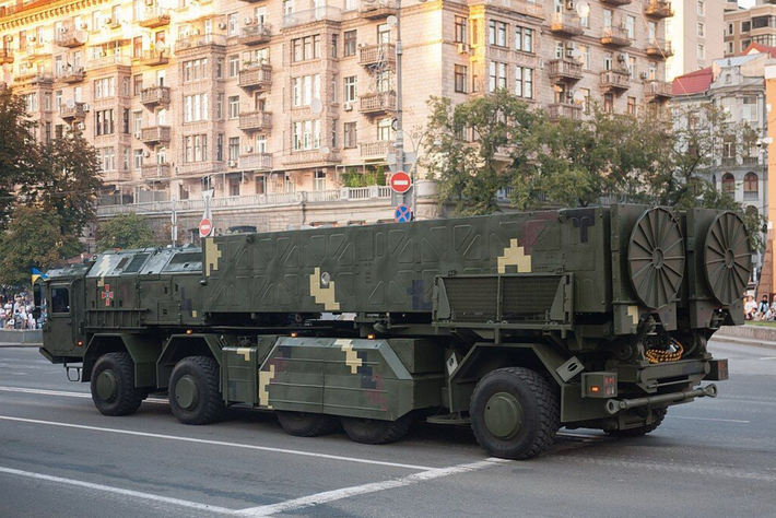 Mới đây, Tổng thống Ukraine Volodymyr Zelensky tiết lộ rằng, quân đội Ukraine hiện đang phóng tên lửa đạn đạo chiến thuật-hoạt động Sapsan do nước này tự sản xuất. Ảnh: @ militarnyi.