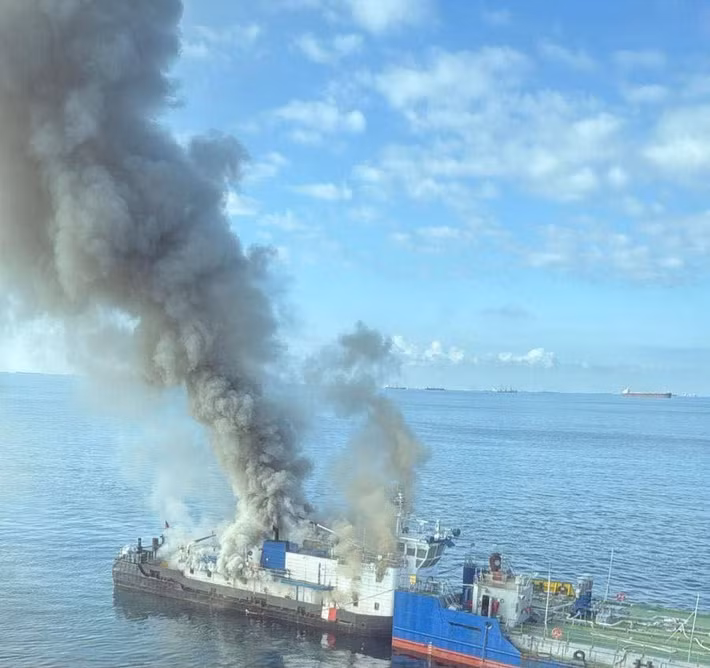 Các nhà quan sát nhận định đợt tấn công đêm 2/11 là lời cảnh báo rõ ràng từ Kiev: cuộc xung đột đã vượt khỏi giới tuyến truyền thống, lan sang chiều sâu lãnh thổ Nga. Crimea, Krasnodar và các thành phố ven Biển Đen, từng được xem là hậu phương an toàn, giờ đây đang trở thành tuyến đầu mới của cuộc xung đột.