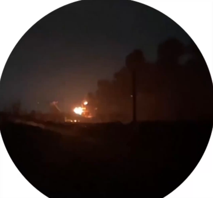 Hơn nữa, chiếc A-60 1A2 đã ở lại nhà máy sản xuất máy bay Taganrog suốt nhiều năm qua, thỉnh thoảng có thể quan sát thấy những chuyển động của máy bay quanh cơ sở này qua hình ảnh vệ tinh. Ảnh: @жозефина бонапард.