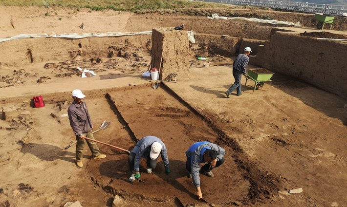 Các ngôi mộ này được tìm thấy nằm sâu 3 mét dưới mặt đất. Ảnh: @Đại học tỉnh Hà Bắc.