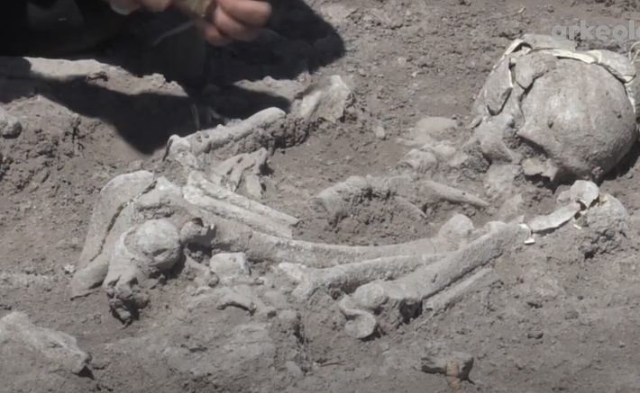 Bộ hài cốt mà các chuyên gia xác định thuộc về một cá nhân được cho là đã trưởng thành. Ảnh: @Đại học Hacettepe.